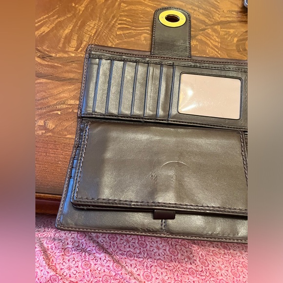 Coach Wallet, leather, Brown, w toggle bolt  **Lowest price ** - Picture 5 of 10